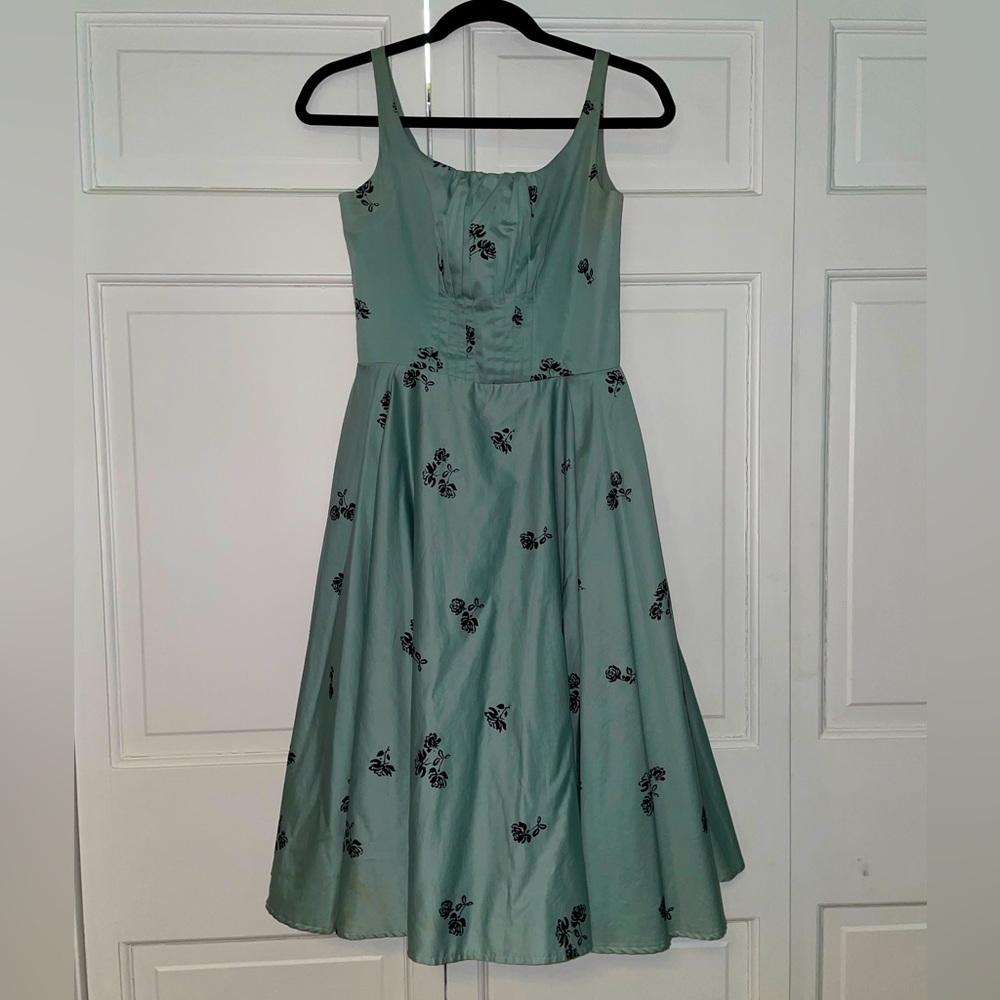 Anthropology Odille cocktail dress in tak with black roses size 2